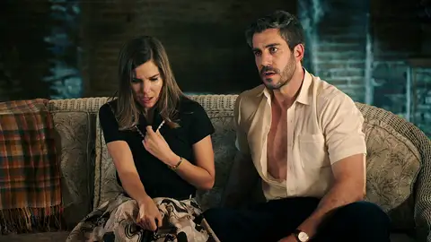 ¡Fuera de sí! Damián sorprende a Begoña y Andrés besándose en su casa: “¡Se os debería caer la cara de vergüenza!” ¡Fuera de sí! Damián sorprende a Begoña y Andrés besándose en su casa: “¡Se os debería caer la cara de vergüenza!”