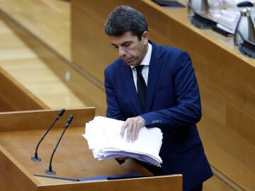 Carlos Mazón durante su comparecencia en Les Corts por su gestión de la DANA