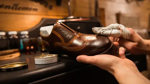 Limpiar zapatos Limpiar zapatos