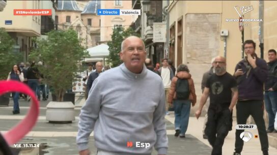 Protesta a las puertas de Les Corts