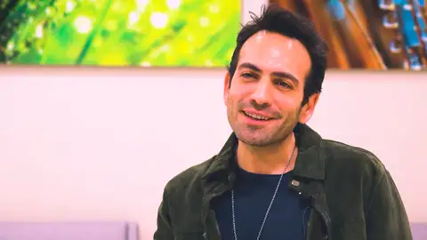 Buğra Gülsoy nos presenta a Evren en Renacer Buğra Gülsoy nos presenta a Evren en Renacer