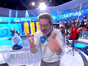 La performance de Juli Fábregas cantando ‘I promised myself’: ¡es el rey de La Pista! La performance de Juli Fábregas cantando ‘I promised myself’: ¡es el rey de La Pista!