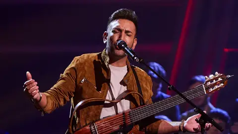 Paquito Carmona salva un fallo de afinación y crea una versión única de ‘Deja que te bese’ Paquito Carmona salva un fallo de afinación y crea una versión única de ‘Deja que te bese’