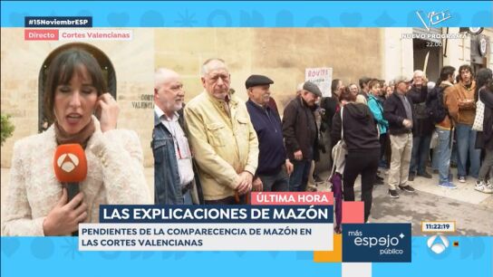 Carlos Mazón ya está en el parlamento valenciano