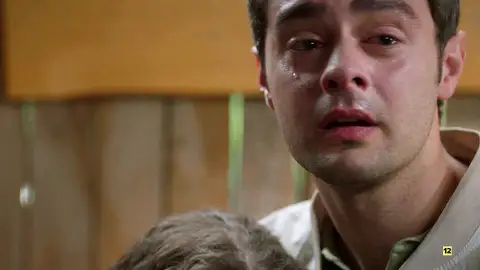 "Toda nuestra vida estaba metida en este gallinero":¡no te pierdas los últimos capítulos de Hermanos en Antena 3! "Toda nuestra vida estaba metida en este gallinero":¡no te pierdas los últimos capítulos de Hermanos en Antena 3!