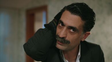 Kazim sobrevive al golpe de Suna, pero su furia es más peligrosa que nunca: esta noche, en Una nueva vida 