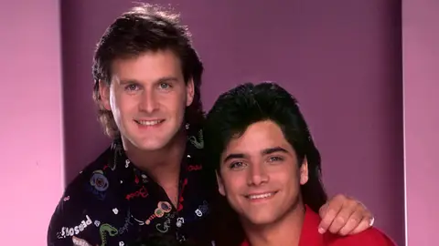 Dave Couiler y John Stamos en Padres forzosos Dave Couiler y John Stamos en Padres forzosos