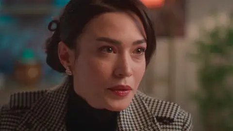 ¿Tienen las mujeres exitosas mala suerte en el amor? Rengin reflexiona sobre sus expectativas y desengaños ¿Tienen las mujeres exitosas mala suerte en el amor? Rengin reflexiona sobre sus expectativas y desengaños