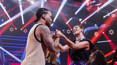 Prince Royce y Malú cantando juntos en La Voz Prince Royce y Malú cantando juntos en La Voz