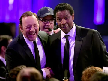 Kevin Spacey y Denzel Washington en el año 2017 Kevin Spacey y Denzel Washington en el año 2017