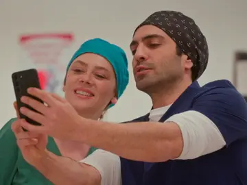 Evren y Bahar en Renacer Evren y Bahar en Renacer