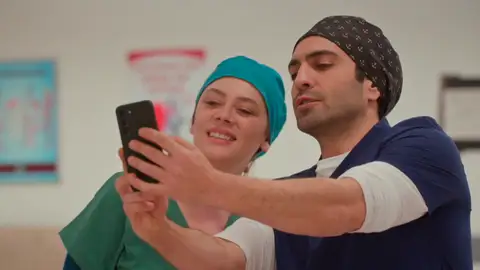 Evren y Bahar en Renacer Evren y Bahar en Renacer