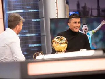Rodri desvela quién es, para él, el mejor futbolista de la historia: "No tengo duda" Rodri desvela quién es, para él, el mejor futbolista de la historia: "No tengo duda"