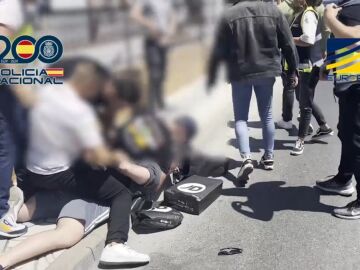 La Policía Nacional detiene a un hombre en Alicante en una operación policial