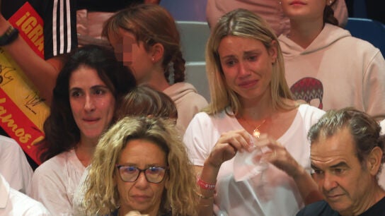 Mery Perell&oacute; y Maribel, emocionadas en la despedida de Rafa Nadal
