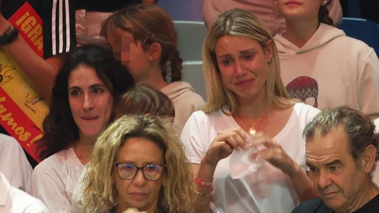 Mery Perelló y Maribel, emocionadas en la despedida de Rafa Nadal Mery Perelló y Maribel, emocionadas en la despedida de Rafa Nadal