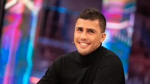 Rodri Hernández confiesa a Pablo Motos su única debilidad: "Soy un bicho raro" Rodri Hernández confiesa a Pablo Motos su única debilidad: "Soy un bicho raro"