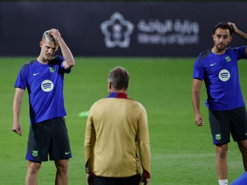 Dani Olmo, en el entrenamiento de este martes del Barcelona en Arabia Saudí