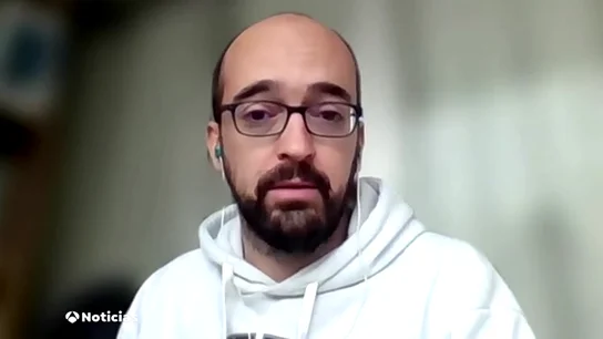 Entrevista a Carlos Larrodera Entrevista a Carlos Larrodera