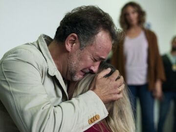 Cambio de planes: el miedo invade a Mart&iacute;n al descubrir que el joven al que ha atropellado &Aacute;lex es hijo de los Aguilar
