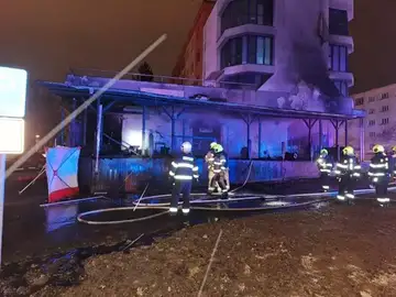 Seis muertos y ocho heridos en la explosión de un restaurante en Most, República Checa Seis muertos y ocho heridos en la explosión de un restaurante en Most, República Checa
