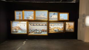 Cuadro de la exposici&oacute;n del enigm&aacute;tico artista Banksy en Madrid con 170 reproducciones a tama&ntilde;o natural 