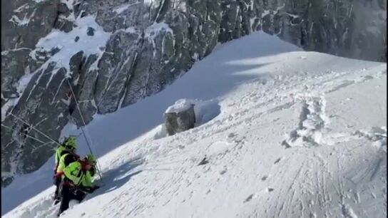 Avalancha en los alpes