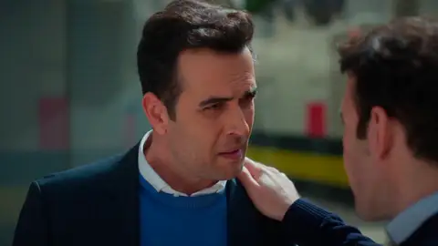 Timur intenta manipular a Selim: "Miente a Parla y yo haré que Rengin firme" Timur intenta manipular a Selim: "Miente a Parla y yo haré que Rengin firme"