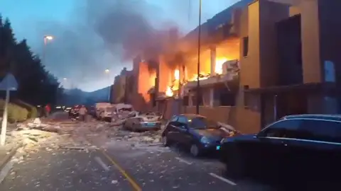 imágenes de la explosión en Navarra imágenes de la explosión en Navarra