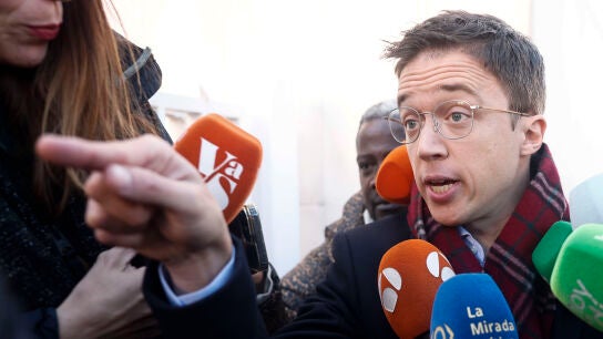 El exdiputado de Sumar &Iacute;&ntilde;igo Errej&oacute;n, a las puertas de los juzgados de Plaza de Castilla