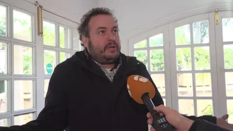 Miquel, víctima de la okupación de su apartahotel Miquel, víctima de la okupación de su apartahotel