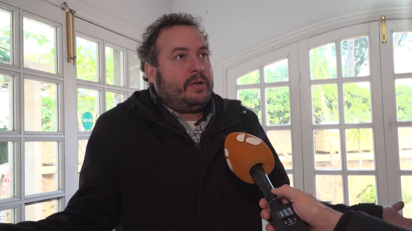 Okupan su apartahotel de Mallorca y le chantajean: 