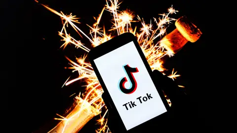 TikTok se prepara para cerrar en Estados Unidos, afectando a 170 millones de s y a 59.000 empleados TikTok se prepara para cerrar en Estados Unidos, afectando a 170 millones de s y a 59.000 empleados