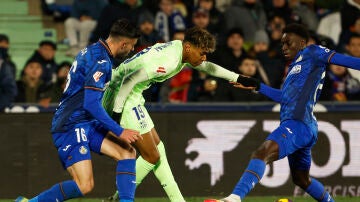 Lamine Yamal durante el Getafe-Barça