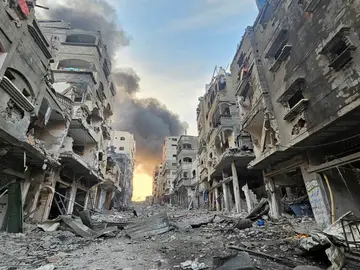 Todo el mundo pendiente que el acuerdo de paz entre Israel y Hamás llegué a buen puerto Todo el mundo pendiente que el acuerdo de paz entre Israel y Hamás llegué a buen puerto
