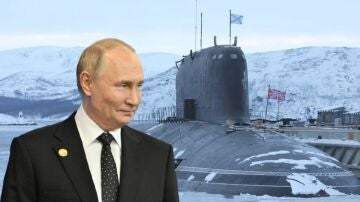 Imagen de Putin y de el nuevo submarino ruso.