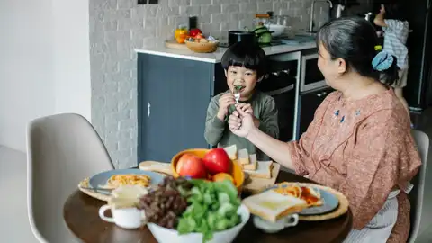 Comida que hidrata Comida que hidrata
