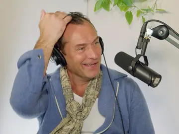 Jude Law en Bullseye with Jesse Thorn Jude Law en Bullseye with Jesse Thorn