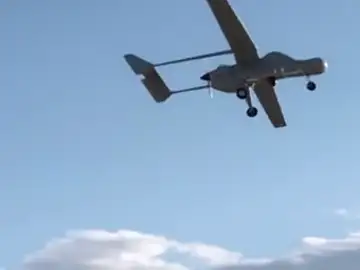Se trata de una aeronave de última generación y tripulada de forma remota desde tierra Se trata de una aeronave de última generación y tripulada de forma remota desde tierra