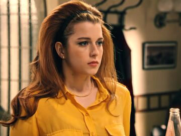 Manuela pone en su sitio a Leonor y defiende a Claudia con u&ntilde;as y dientes: &ldquo;Es la persona m&aacute;s generosa que vas a conocer en tu vida&rdquo;