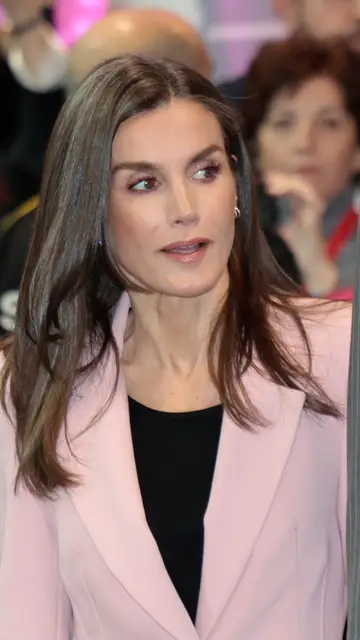 La americana de Zara de la reina Letizia La americana de Zara de la reina Letizia