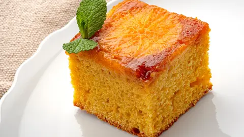 Eva Arguiñano elabora una receta fácil de tarta de mandarina Eva Arguiñano elabora una receta fácil de tarta de mandarina