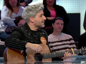 ¡Qué maravilla! Funambulista toca en directo ‘Que nadie me llore’ ¡Qué maravilla! Funambulista toca en directo ‘Que nadie me llore’