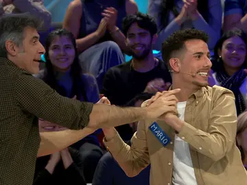 Jorge Fernández, impresionado con la suerte de Mario: ¡resuelve un panel por 2.200 euros! Jorge Fernández, impresionado con la suerte de Mario: ¡resuelve un panel por 2.200 euros!