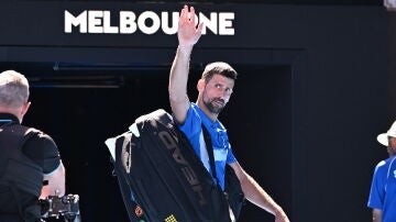 Novak Djokovic, en el momento de su retirada ante Zverev