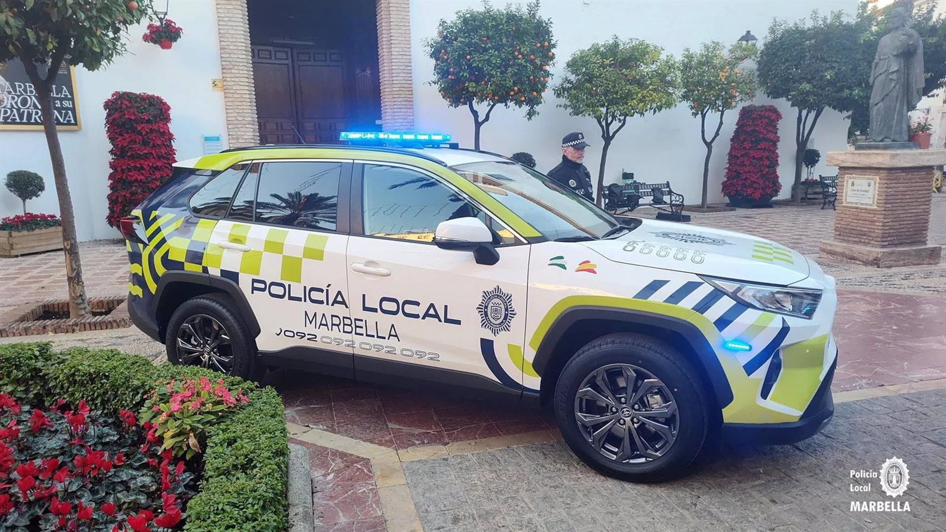 En estado crítico tras caer desde una tercera planta de un colegio de Marbella (Málaga) al que fue a robar En estado crítico tras caer desde una tercera planta de un colegio de Marbella (Málaga) al que fue a robar