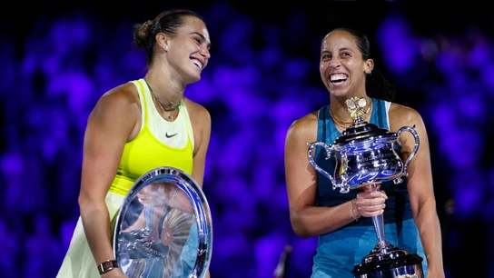 Madison Keys (d), sonriente tras tumbar a Aryna Sabalenka Madison Keys (d), sonriente tras tumbar a Aryna Sabalenka