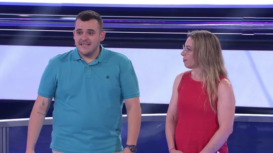 Ángel y Esperanza, concursantes de Atrapa un millón Ángel y Esperanza, concursantes de Atrapa un millón