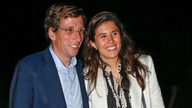 Almeida será padre junto a su esposa: 