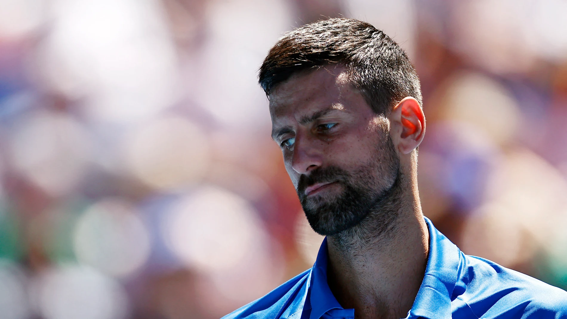 Novak Djokovic, cabizbajo en el Open de Australia Novak Djokovic, cabizbajo en el Open de Australia